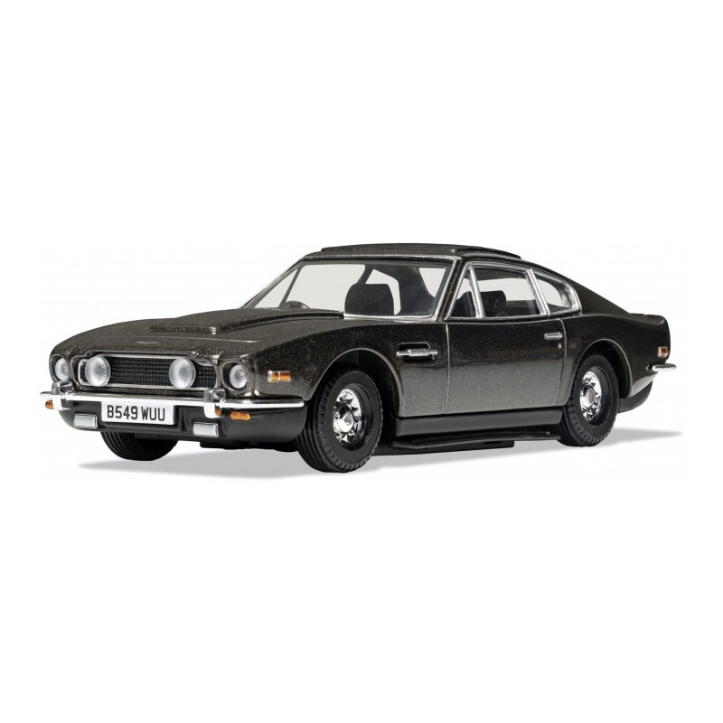 Speelgoedauto Aston Martin V8 Vantage James Bond schaal 1:36 olijfgroen 13 x 5 x 3 cm